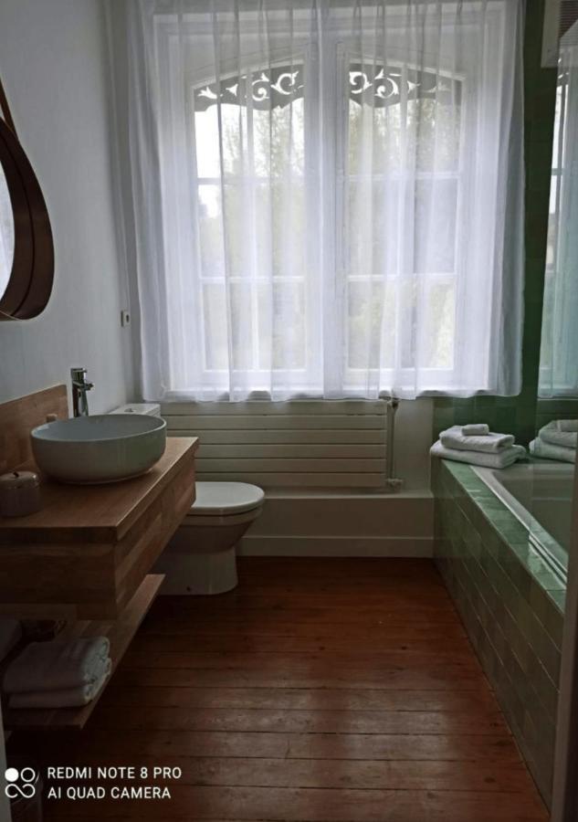 Jane'Laur - Honfleur Bed and Breakfast Εξωτερικό φωτογραφία
