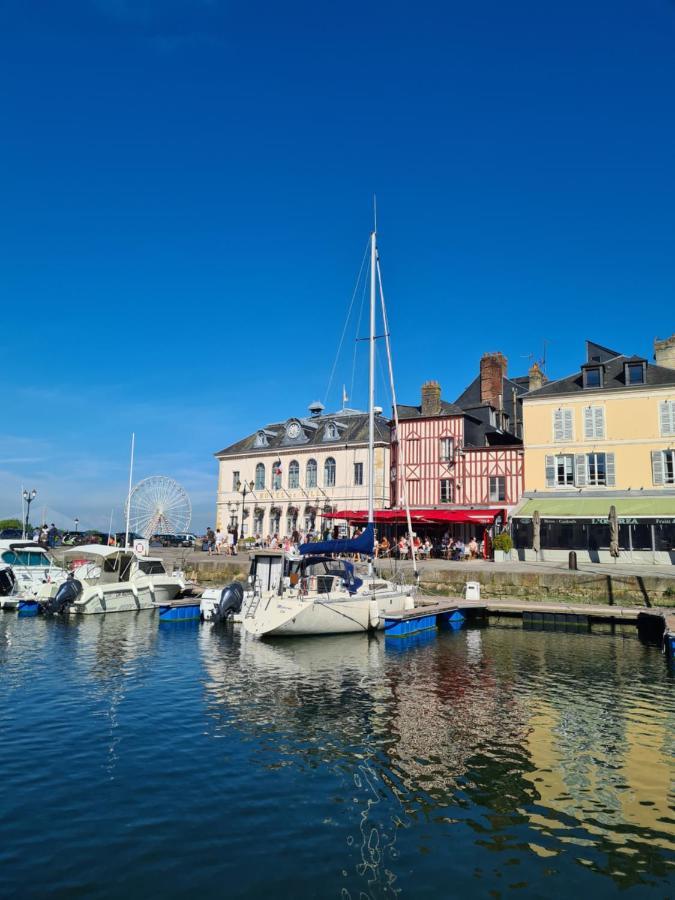 Jane'Laur - Honfleur Bed and Breakfast Εξωτερικό φωτογραφία